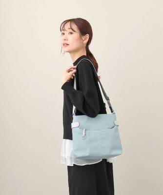 ＜MK MICHEL KLEIN BAG (Women)＞［撥水／５００ｇ以下の軽量］アクセントレザースクエアショルダーバッグ