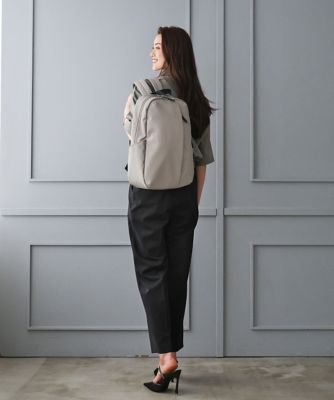 A4収納可／カラビナ付き］センターポケットデザインリュック | MK