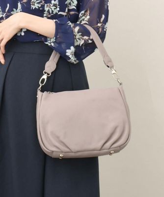 ＜MK MICHEL KLEIN BAG (Women)＞［２ＷＡＹ］ギャザーポイントワンハンドルバッグ