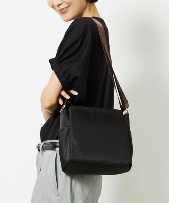 MK MICHEL KLEIN BAG (Women)/エムケーミッシェルクランバッグ ［軽量］サイドポケットスクエアショルダーバッグ