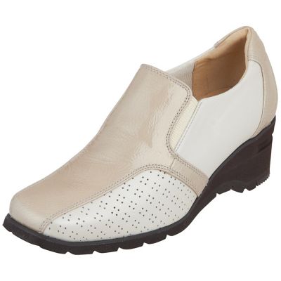＜ASICS WALKING (Women)＞ペダラ　レディース　３Ｅ