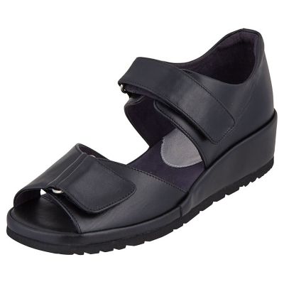 ＜ASICS WALKING (Women)＞ペダラ　レディース　２Ｅ