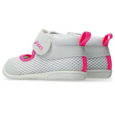 ＭＥＳＨＯＥＳ　ＦＩＲＳＴ