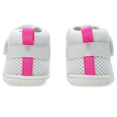 ＭＥＳＨＯＥＳ　ＦＩＲＳＴ
