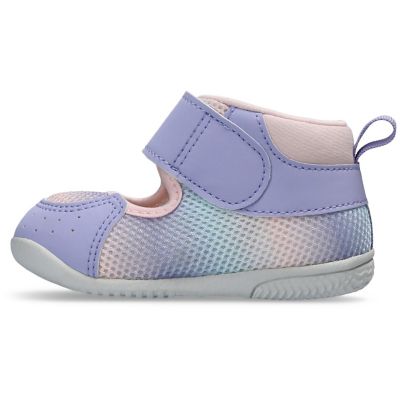 ＭＥＳＨＯＥＳ　ＦＩＲＳＴ　２