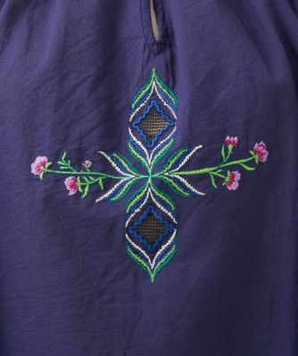 【ＩＮＤＩＡ】フラワー＆ボーラー刺繍ブラウス
