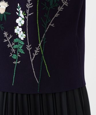 アザミ刺繍ノースリーブプルオーバー