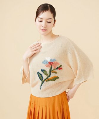 テープヤーンフラワー刺繍プルオーバー