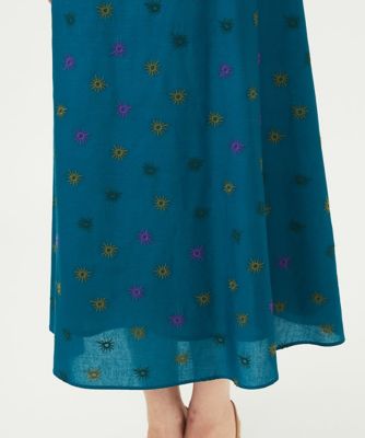 Sybilla　刺繍スカート ドラマ着用】先染めリネン刺繍スカート(ミモレ丈スカート