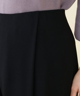フロントサイドタックフォルムパンツ