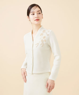 Ｐｕｒｅ】ホワイトフラワー刺繍ニットジャケット | ファッション・服 