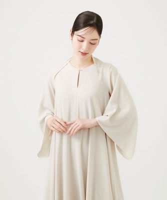 【タグ付き】完売品　Sybilla ケープデザインボレロ　アイボリー ストールデザインボレロ | Sybilla (Women)/シビラ | 三越伊勢丹