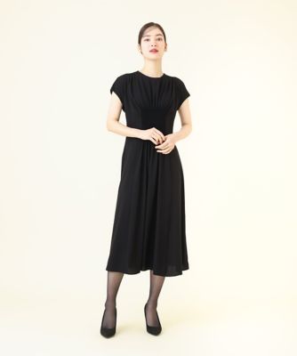 ピンタックフレンチスリーブドレス