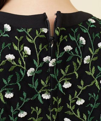 スピンクルフラワー刺繍チュールドレス