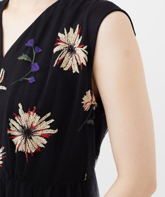 マーガレットチュール刺繍ドレス