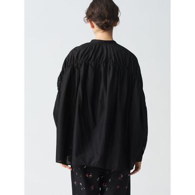ｍｉｚｕｉｒｏ　ｉｎｄ　バックギャザーワイドシャツ