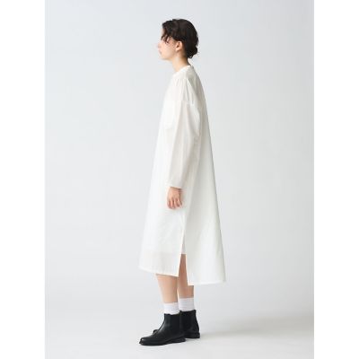 ｍｉｚｕｉｒｏ　ｉｎｄ　パンチングスタンドカラーロングワンピース