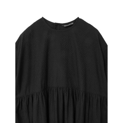 ｍｉｚｕｉｒｏ　ｉｎｄ　カットジャガードクルーネックギャザーワンピース