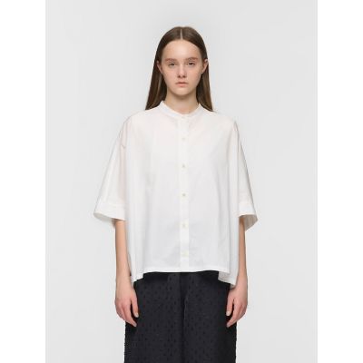 ＜mizuiro ind (Women)＞ｍｉｚｕｉｒｏ　ｉｎｄ　ハーフスリーブスタンドカラーワイドシャツ