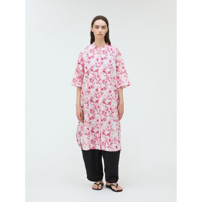 ＜mizuiro ind (Women)＞ｍｉｚｕｉｒｏ　ｉｎｄ　フラワープリントスタンドカラーシャツワンピース