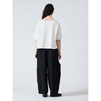 ｍｉｚｕｉｒｏ　ｉｎｄ　ビジュー付きボートネックプルオーバー