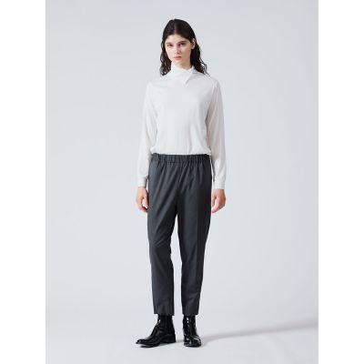 ｍｉｚｕｉｒｏ　ｉｎｄ　センタープレスストレートパンツ