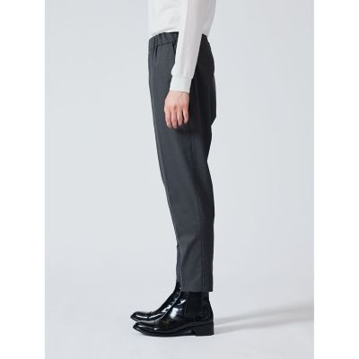ｍｉｚｕｉｒｏ　ｉｎｄ　センタープレスストレートパンツ