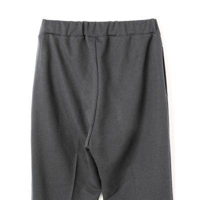 ｍｉｚｕｉｒｏ　ｉｎｄ　ジャージーセンタープレスパンツ
