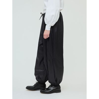 mizuiro ind グロッシードローストリングヘムイージーパンツ