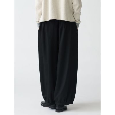 ｍｉｚｕｉｒｏ　ｉｎｄ　コクーンドローストリングパンツ