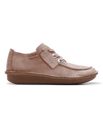＜Clarks (Women/Men)＞Ｃｌａｒｋｓ　０１４Ｄ　Ｆｕｎｎｙ　Ｄｒｅａｍ　ファニードリーム　ライトピンクスエード　カジュアルシューズ