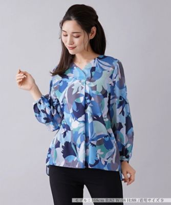 ＜Leilian (Women)＞幾何学柄Ｖネックオーバーブラウス