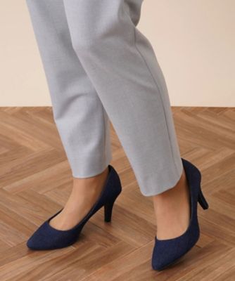 テーパードパンツ