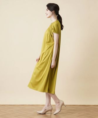 シャーリングギャザーワンピース【Ｌｅｉｌｉａｎ　ＷＨＩＴＥ　ＬＡＢＥＬ】