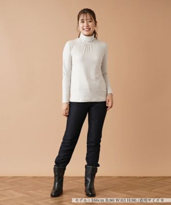 レリアン Leilian シルクハイネックカットソー【逸品会先行】 （ベージュ系） レリアン Leilian シルクハイネックカットソー【逸品会先行