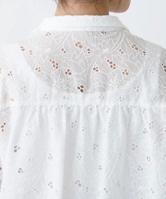 カットワーク刺繍ブラウス