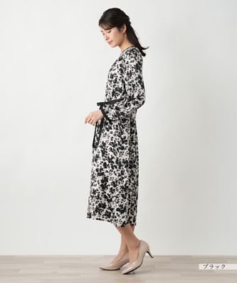 プリントフレアワンピース【Ｌｅｉｌｉａｎ　ＷＨＩＴＥ　ＬＡＢＥＬ】