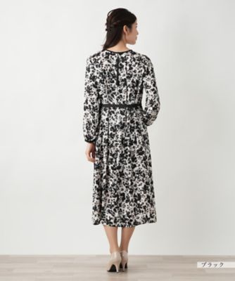 プリントフレアワンピース【Ｌｅｉｌｉａｎ　ＷＨＩＴＥ　ＬＡＢＥＬ】