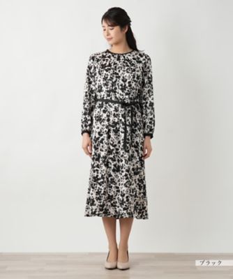 プリントフレアワンピース【Ｌｅｉｌｉａｎ　ＷＨＩＴＥ　ＬＡＢＥＬ】