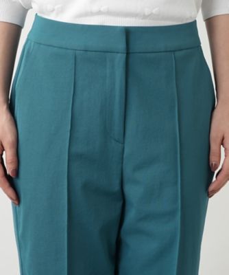 テーパードパンツ