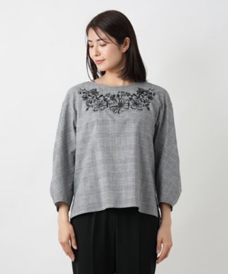 チェック刺繍ブラウス
