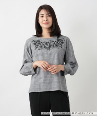 ＜Leilian (Women)＞チェック刺繍ブラウス