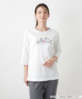 ＜Leilian (Women)＞刺繍Ｔシャツ【Ｌｅｉｌｉａｎ　ＷＨＩＴＥ　ＬＡＢＥＬ】