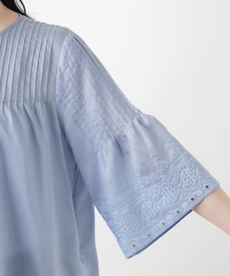 カットワーク刺繍ブラウス【Ｌｅｉｌｉａｎ　ＷＨＩＴＥ　ＬＡＢＥＬ】