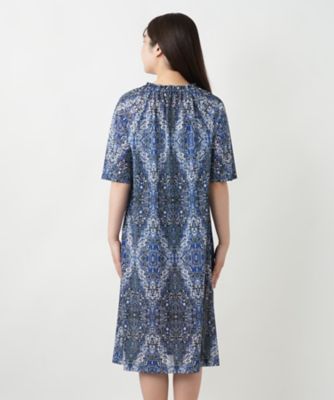プリントフレアワンピース【Ｌｅｉｌｉａｎ　ＷＨＩＴＥ　ＬＡＢＥＬ】