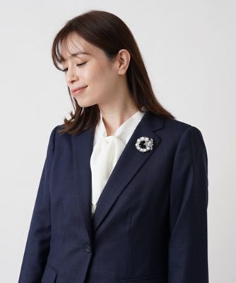 ブローチ