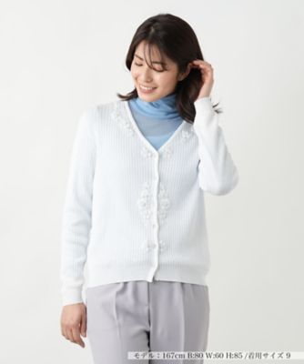 フラワー刺繍Ｖネックカーディガン【ＣＯＲＳＩＮＩ　＆　ＰＲＯＴＩ】