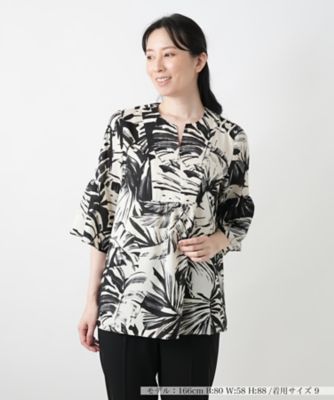 ＜Leilian (Women)＞プリントキーネックブラウス【ＲＯＣＨＡＳ　Ｐｒｅｍｉｅｒｅ】