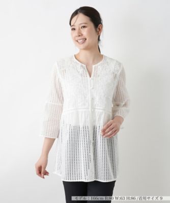 ＜Leilian (Women)＞透かしレースキーネックブラウス