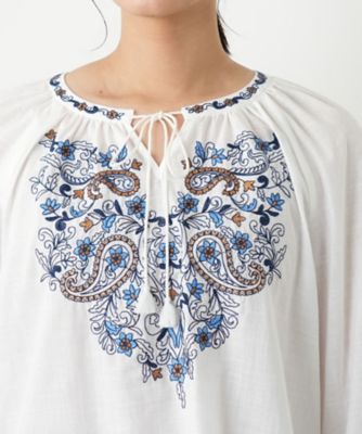 【新品・23ss】 Leilian ジオメトリック刺繍 半袖ブラウス 近年 上品 刺繍スモックブラウス | Leilian (Women)/レリアン | 三越伊勢丹